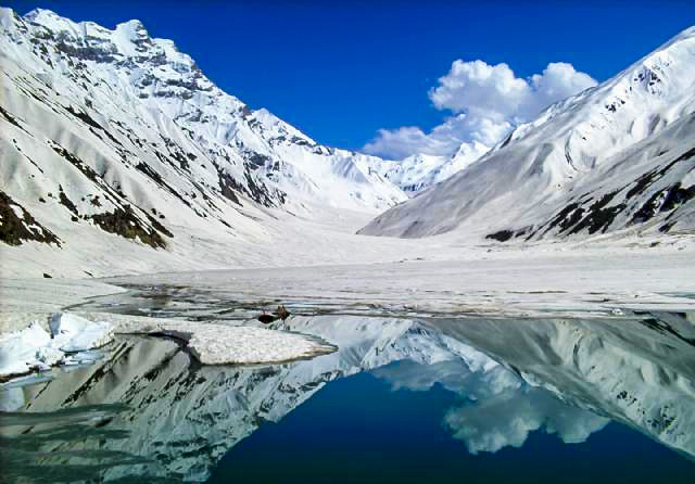 Sat Sri Mala Lake Naran KPK Pakistan Croozi